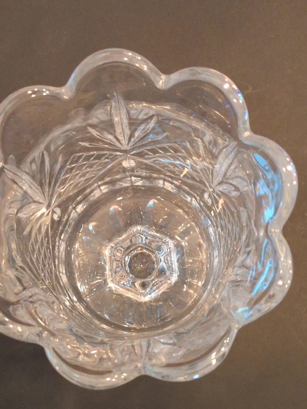 Cut Crystal Pedestal Vase - Clear Scalloped Top
